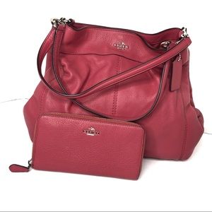 Coach Lexi Shoulder bag WITH coordinating wallet